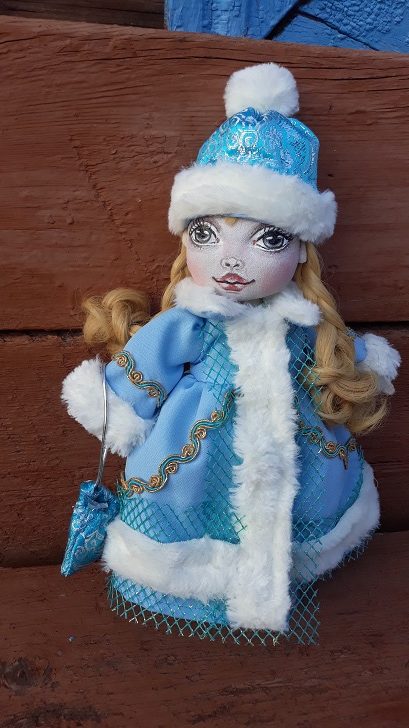 Кукла текстильная , снегурочка. кукла с косичками.